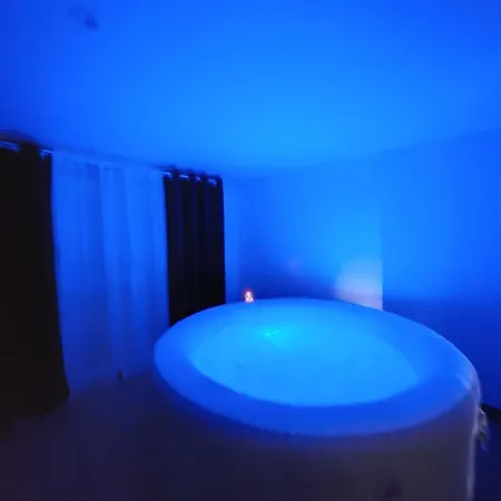 L09 Jacuzzi 5 Etoile By Dengous Appartement Livry-Gargan
